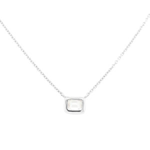 18K WG Dainty Solitaire Emerald Diamond